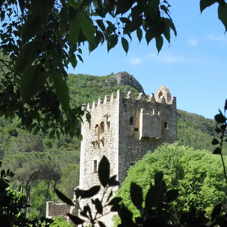 La Torreta Bed & Breakfast