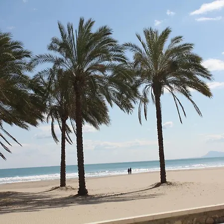 Bed & Breakfast La Torreta 4*